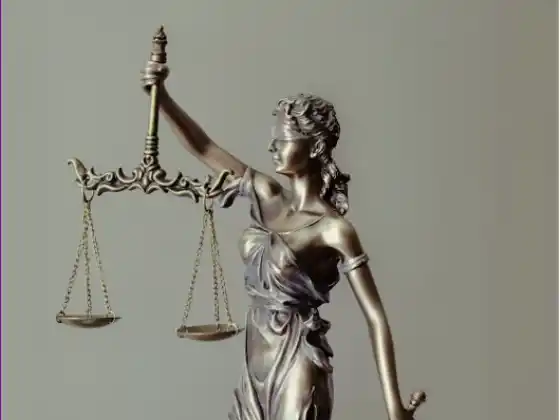 Mélyítse el tudatát: Szellemi iskola és spirituális törvények