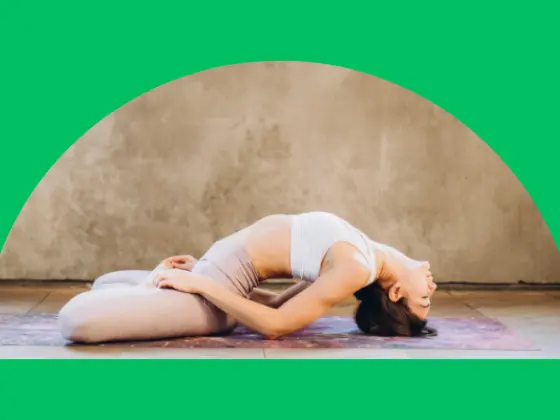 Vinyasa Empoderado: Fluxo de Yoga Intermediário